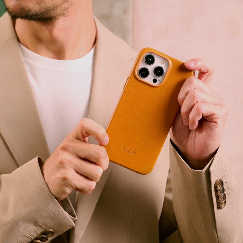 ALTO Clop Mag for iPhone 15 Pro Max - Caramel