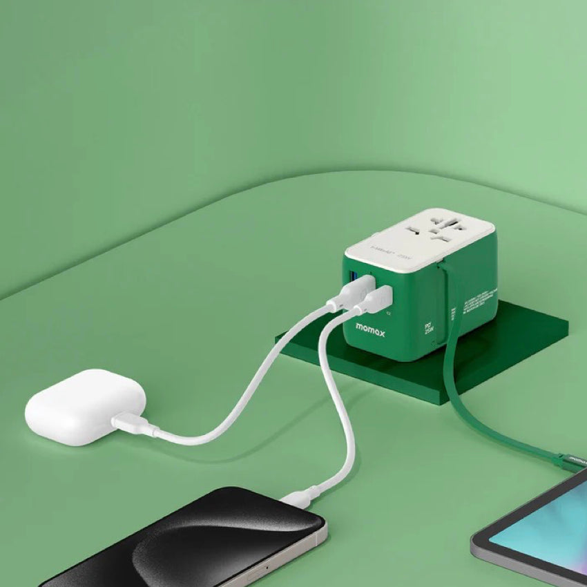 MOMAX 1-World+ 25W 3-Port w/ Built-in USB-C Cable + AC Travel Adaptor (Black)