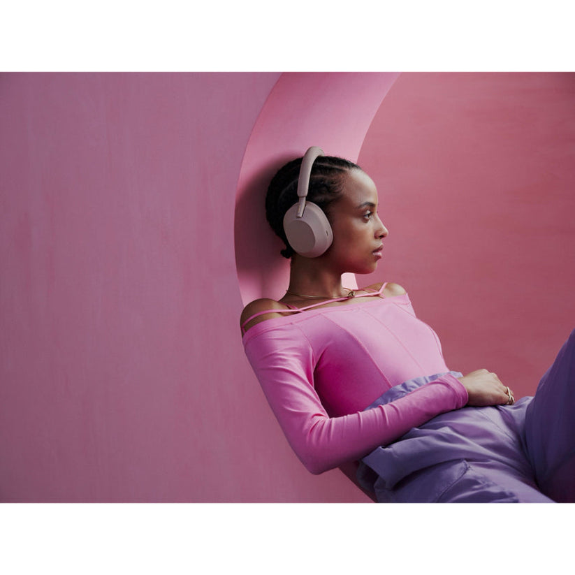 หูฟังไร้สาย Sony WH-1000XM5 Wireless Headphone สี Pink ฟังเพลงได้ยาวนานสูงสุด 30 ชั่วโมง แบรนด์ SONY